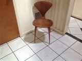 Mid century ant body chair
