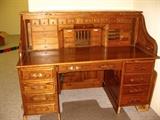 Walton Roll top Desk