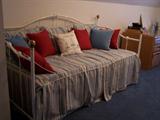 Day bed