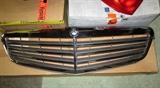 MERCEDES C CLASS C300 C350 GRILLE w/EMBLEM A2048800323