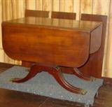 Mahogany Drop Leaf Table w/3 Leaves