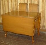 Cherry Drop Leaf Dining Table w/ 2 Leaves & Pads