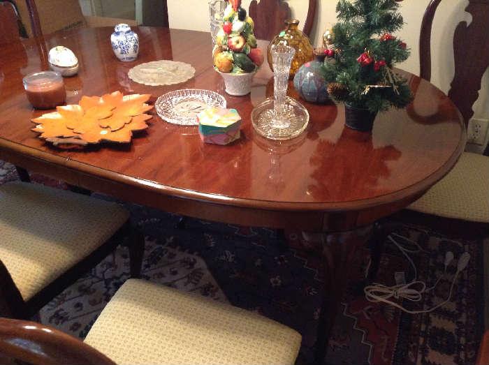 Solid Wood Dining Room Table w/ 4 Chairs