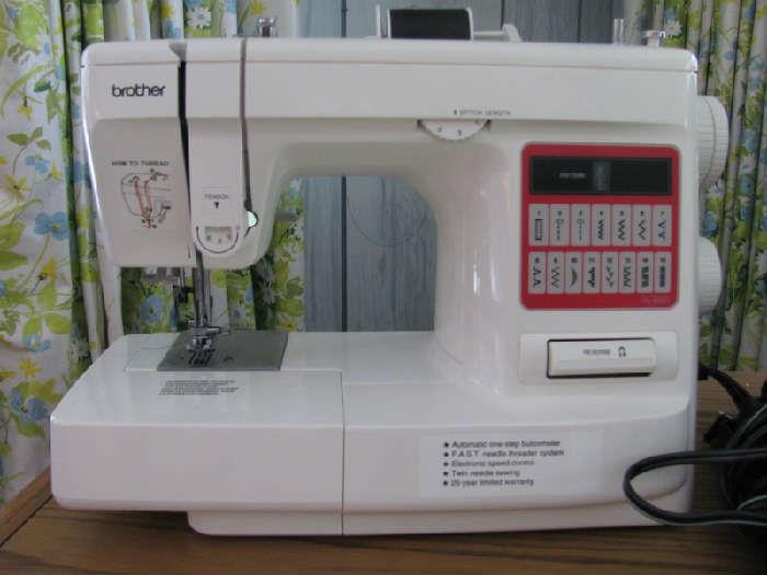 Brother Sewing Machine- purrs like a kitten
