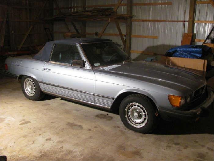 1980- 2 door 450 SL convertible Mercedes- Odometer reads: approx. 36,000