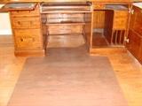 “Winners Only, Inc” Oak Computer Desk w/Keyboard Tray