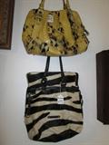 Designer Handbags Mania & Puntotres