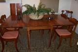 Cherry drop leaf table w/set of 6 chairs