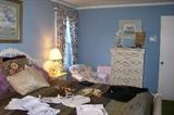 Very nice Queen size bedroom set, with bed, dresser w/mirror, chest, pair of nightstands