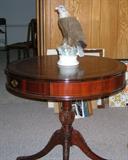 Duncan Phyphe Drum table