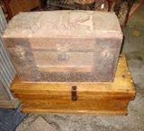 vintage chests/trunks 