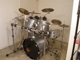 Tama Imperial Star set - 24" kick - 13 & 14" rack toms - 18" floor tom - Gibraltar Hardware - 20' Sabian ride - 17' Zildjian crash - Sabian HH mini 14" - Zildjian 12" splash & 14" hi hats + Yamaha roto toms and an extra Yamaha snare drum