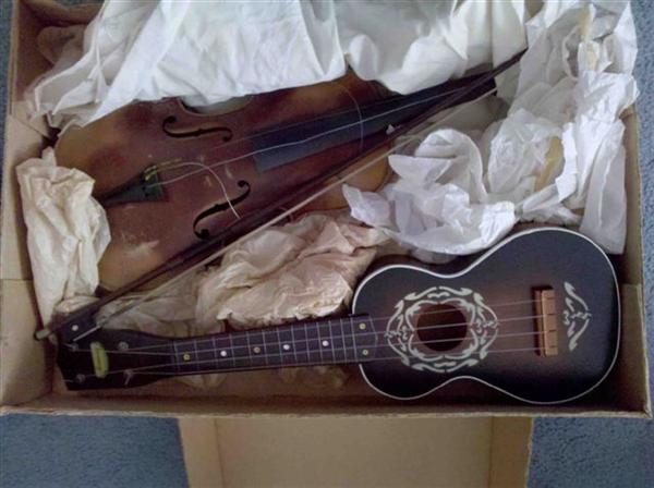 Violin and Ukelele