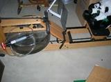 NORDIC TRACK ROWING MACH USES WATER