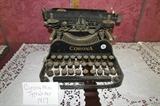 RARE 1917 CORONA MINI TYPEWRITER