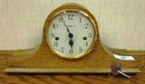 Howard Miller Mantle Clock