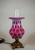 Fenton Cranberry coin dott lamp