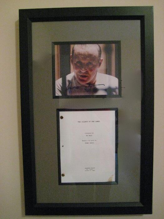Silence of the Lambs -shooting script and autographed picture of Anthony Hopkins