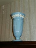 BEAUTIFUL WEDGWOOD VASE