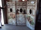 3 panel screen with hand painted horses. I horse lover's dream