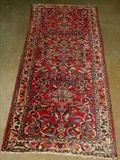 550 - Hand made Persian runner, 2ft 7in. X 6ft 4in.