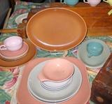 vintage Russel Wright dinnerware