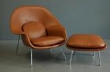 Eero Saarinen Womb Chair