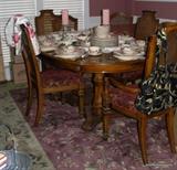 Dining Table with 8 chairs