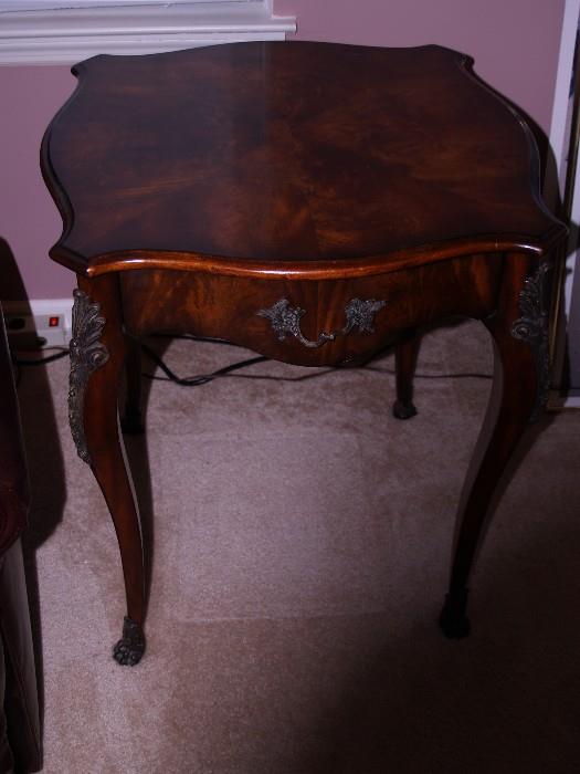 Theodore Alexander end table