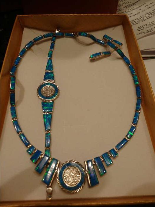 Gorgeous jewelry from Mexico. 