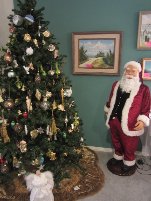 Singing Santa, Christmas Tree, Beautiful Tree Skirt