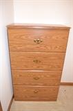 Odds and ends dresser in good condition
