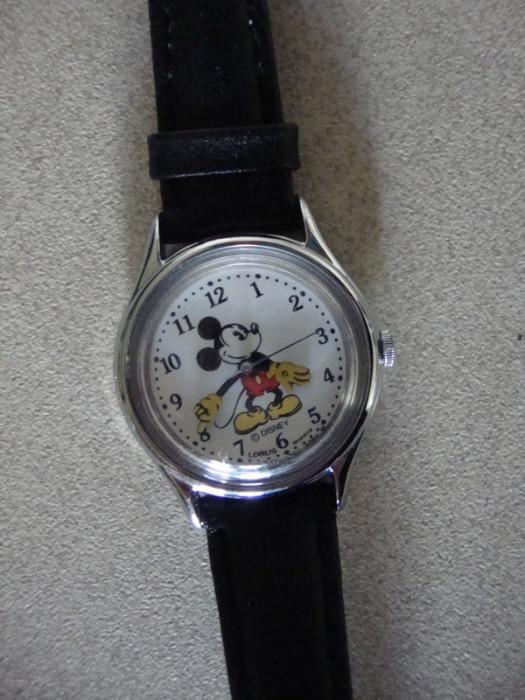 Walt Disney Mickey Mouse Watch