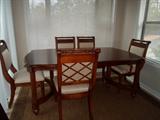 dining table w/leaf & 6 chairs, Ashleys