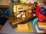 Industrial White Sewing Machine w/pedal, all parts, instruction manual and original case!