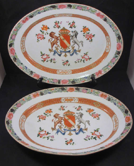 LARGE PAIR OF 18TH CENTURY CHINESE ROUGE DE FER & GOLD EXPORT ARMORIAL PLATTERS WITH HOWARD FAMILY CREST CIRCA 1775!