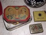 Collection Antique Tins
