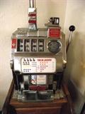 Vintage Pace Slot Machine