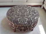 Ethan Allen Nassau Ottoman