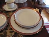 Lovely China Service For 8 (Pattern:Empress)