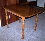 Table with two leaves