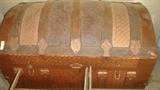 ANTIQUE TRUNK