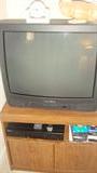 1999 Color Television w/stand