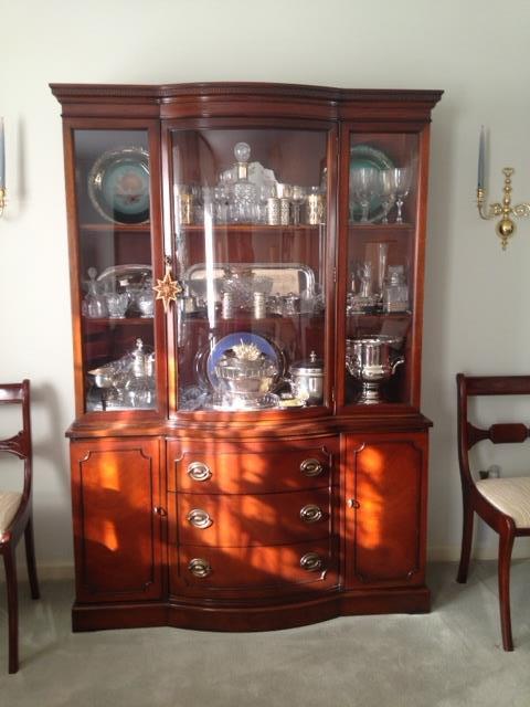 duncan phyfe china cabinet