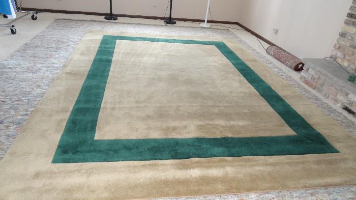 9x12 Cream/Green Rug by Philadelphia Carpets