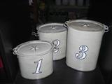 Star shells embossed on cute set of storage containers
