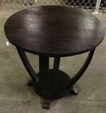 *NEW Shipment* There are 3 of these elegant side tables