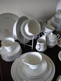 Noritake "Legendary" 48pc