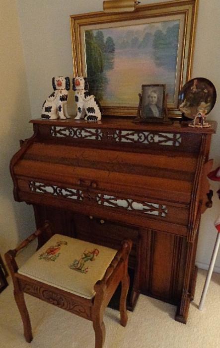 Victorian pump organ