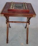 132 - Civil War chess set, all chess pieces are confederate and Union soldiers, (not old)